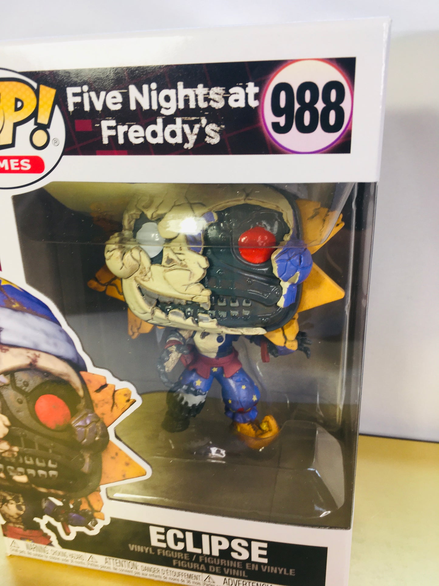 Pre-order Funko Pop FNAF Eclipse Ruined Chica & Ruined Roxy Security Breach Ruin