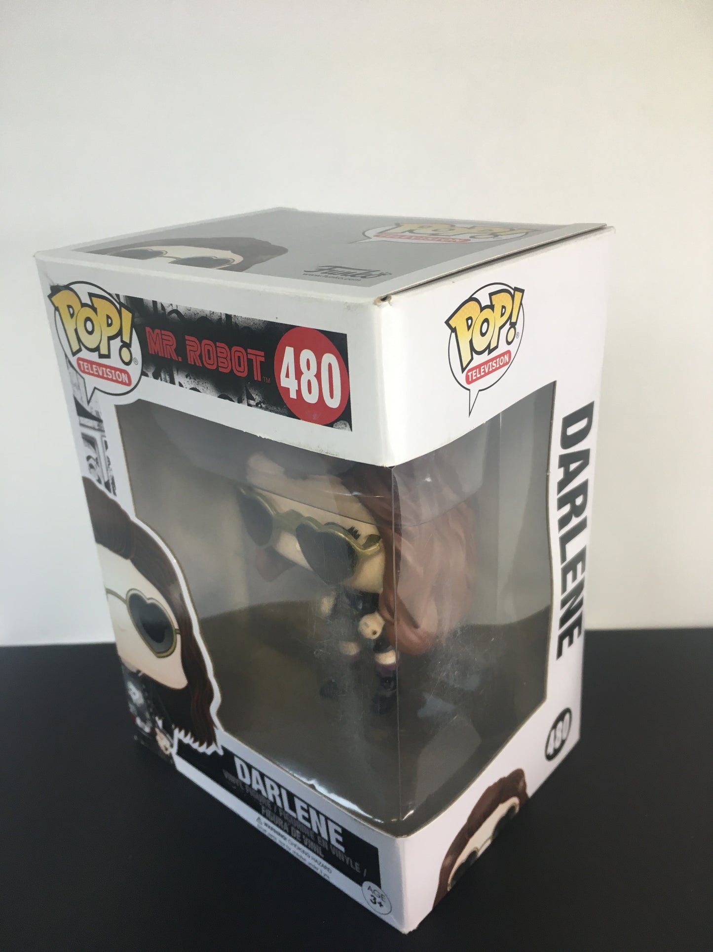 Vaulted Funko Pop Darlene 480