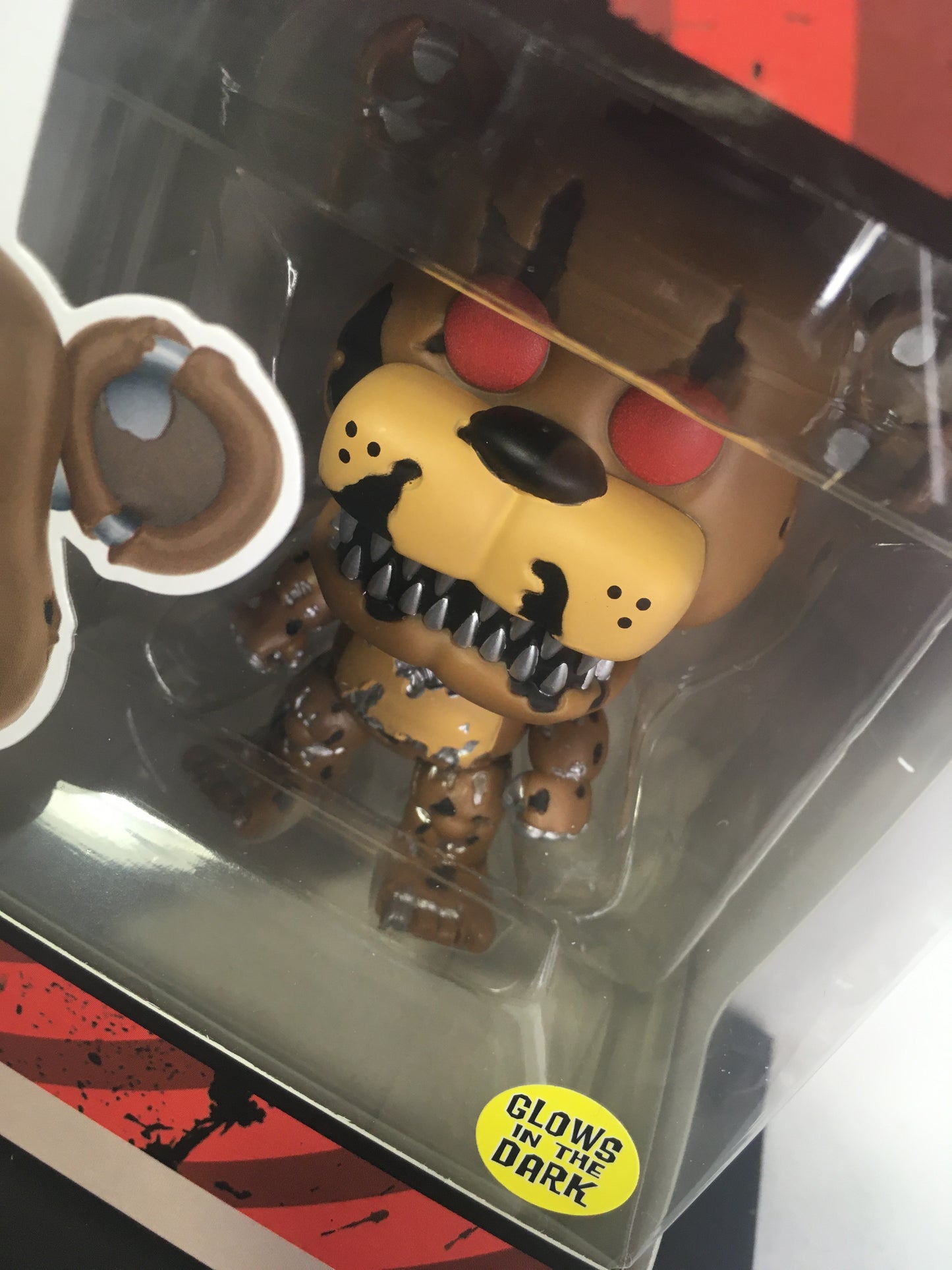 Funko Pop + Tee Nightmare Freddy 111 GITD FNAF