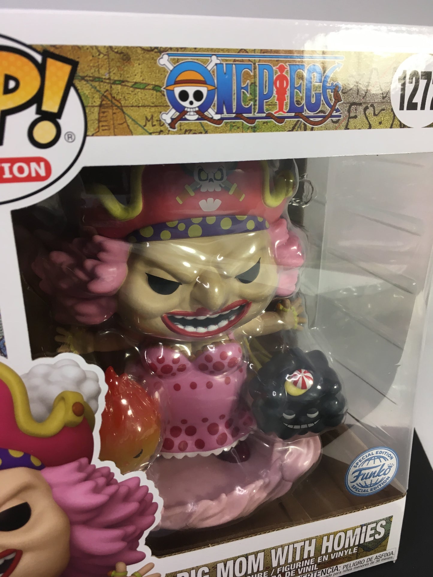 Funko Pop! Super: One Piece - Big Mom W/homies Galactic Toys